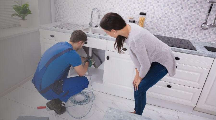 Professional same day plumber in Larwill, IN